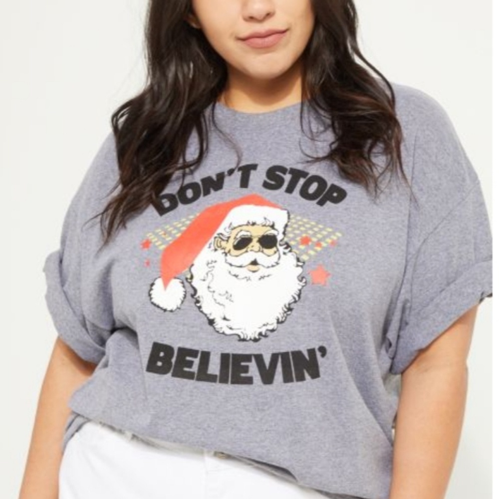 Plus Size Don't Stop Believin' T-shirt NWT